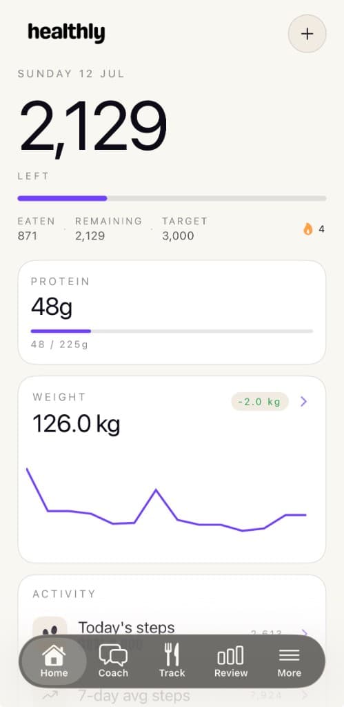 Healthly home screen showing daily nutrition tracking and a weekly nutrition summary